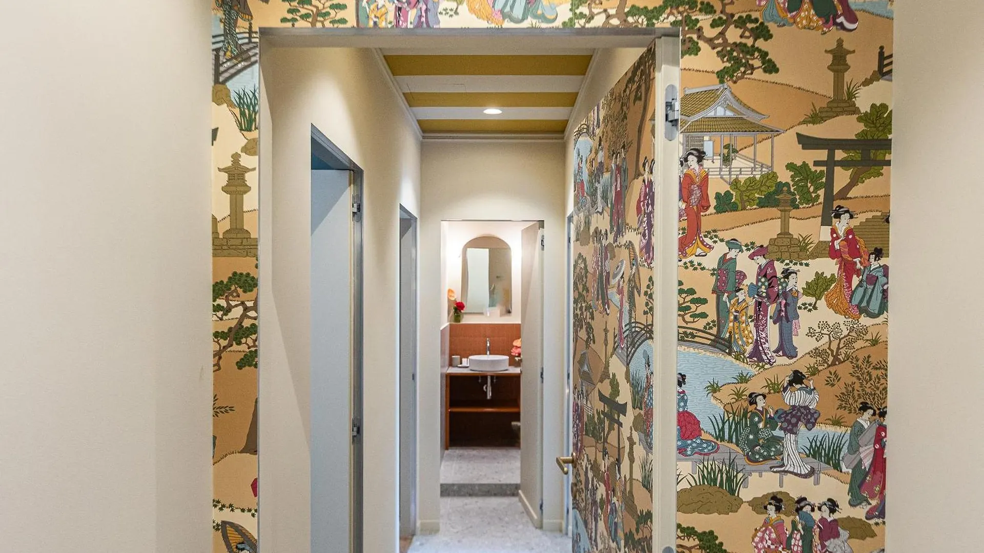 Amazing 3 Bedrooms Prati Vatican Roma 0*,  Itália